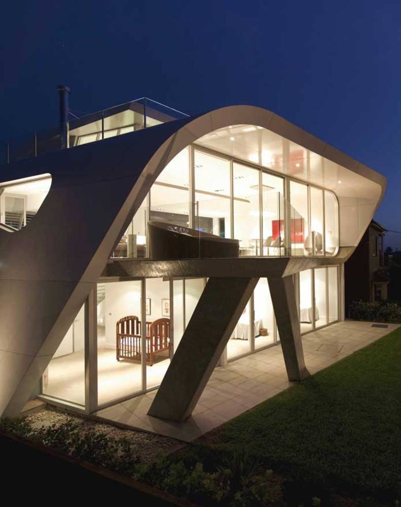 Software Designed Moebius House by Tony Owen