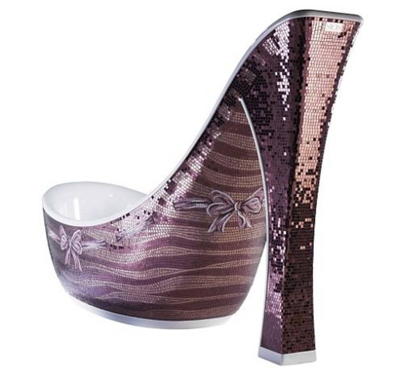 Exclusive Shoe Bathtubs by SICIS: for Real Ladies