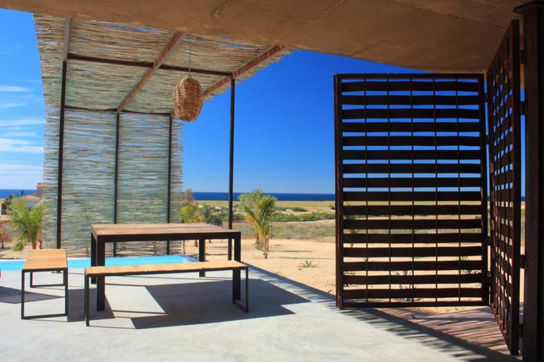 House in the Mexican desert by Studio Gracia Architects