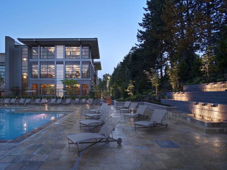 The Renovated and Expanded Bellevue Club by Baylis Architects
