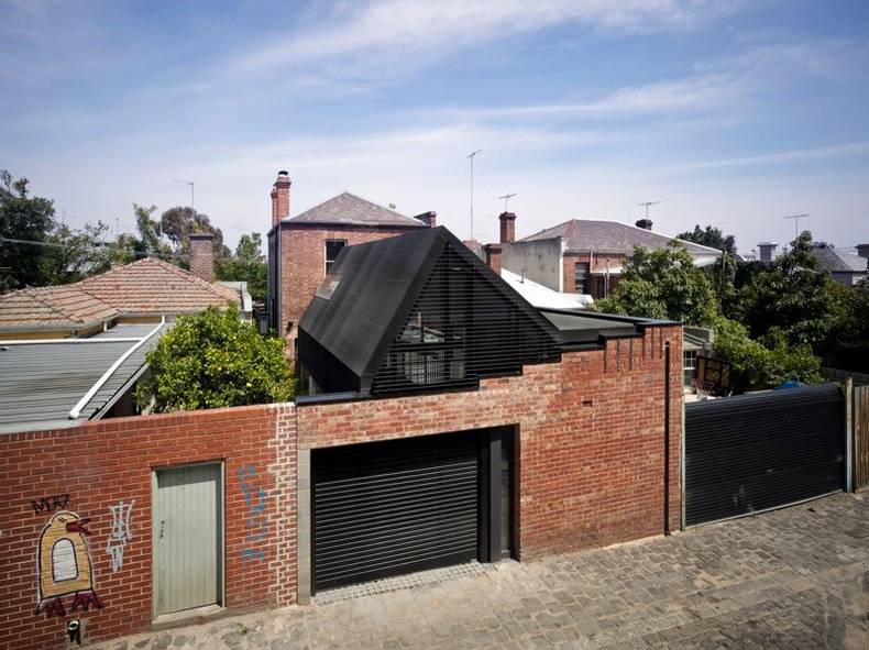 The Melbourne&rsquo;s Vader House by Andrew Maynard