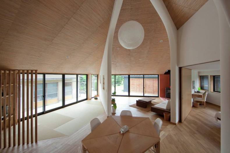 Pentagonal House by Kazuya Morita Architecture Studio