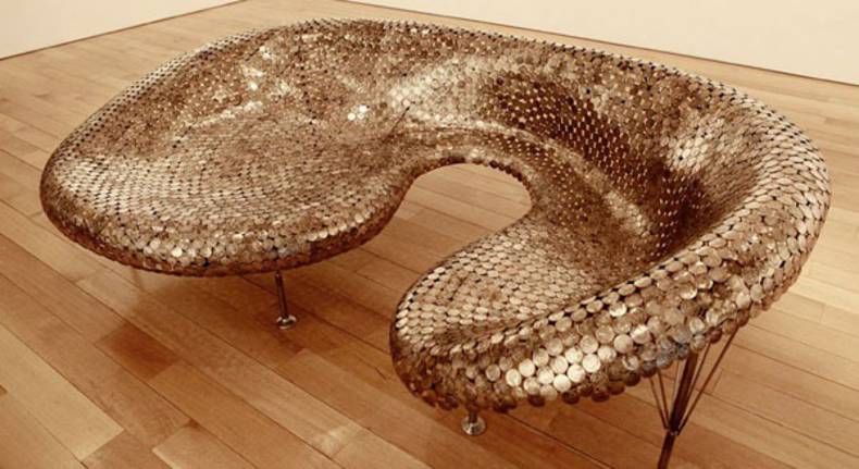Daring sofa made of coins by Johnny Swing: Be The King