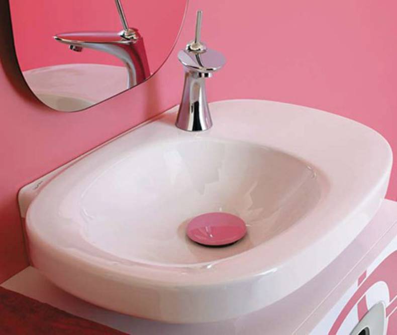 Mimo Bathroom Collection by Laufen: May Be Pink?