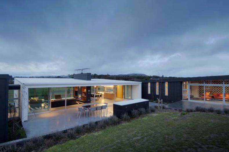 Dixon House Full of Light by Stapleton Elliot Design Group