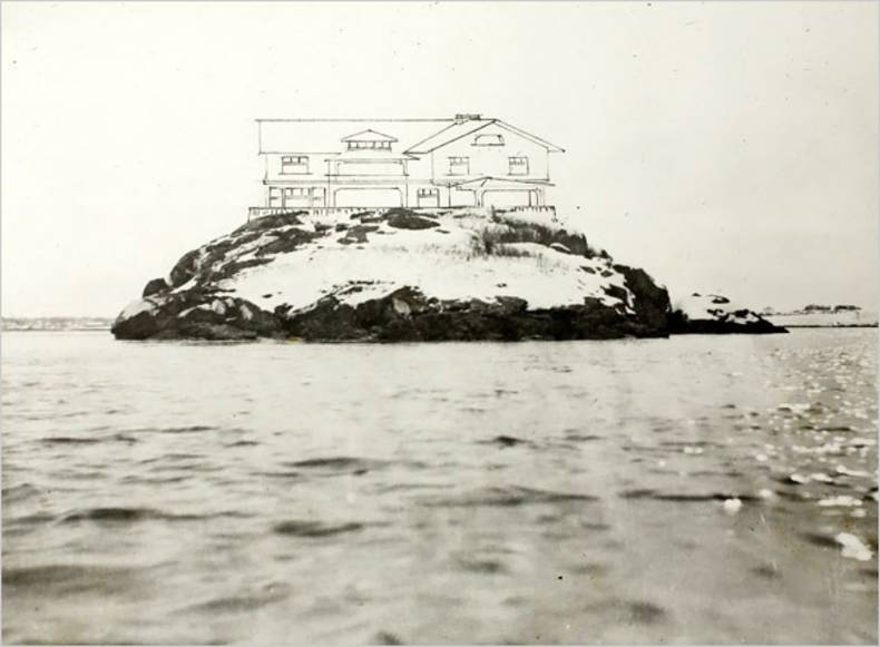 The Clingstone House by Lovering Wharton: an Unusual Mansion on the Island