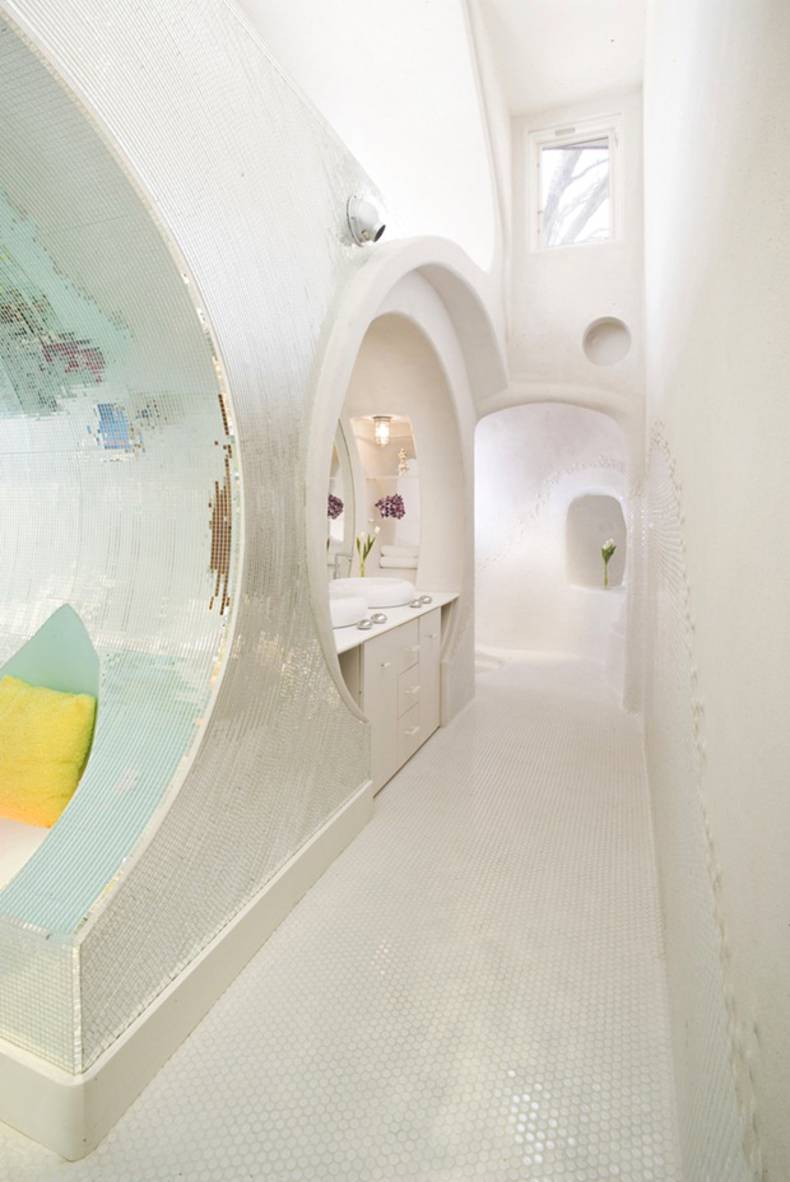Psychedelic House Design: Flaming Lips by Fitzsimmons Architects