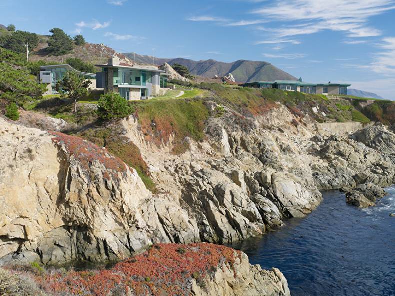 Otter Cove Residence by Sagan Piechota Architecture