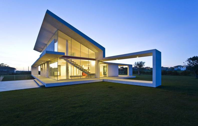 Glass and Concrete Villa T in Sicily by Architrend Architecture