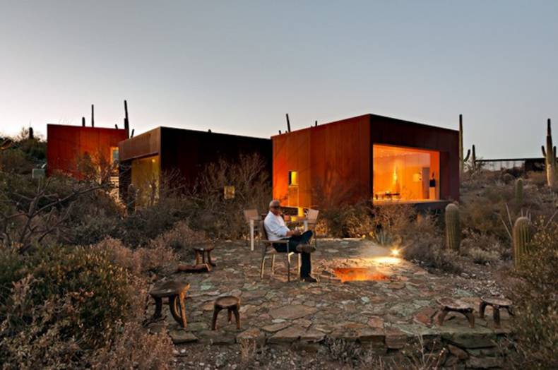 Tranquility and Serenity in Desert Nomad House by Rick Joy Architect