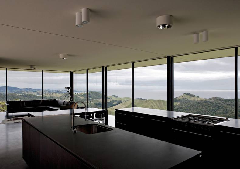 Family Holiday House In New Zealand by Fearon Hay Architects