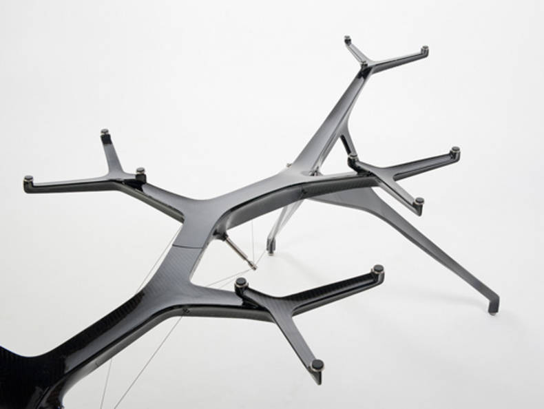 Branchy Table of the Ramus Series M1 by Il Hoon Roh